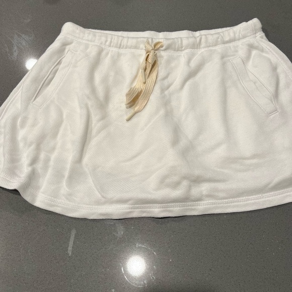 Aerie White Mini Skirt with Drawstring - Picture 1 of 7